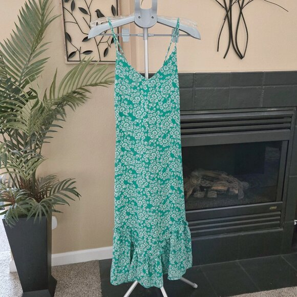 NWT Lulus sz Large Flirty Fleurs Green floral print midi spaghetti strap dress - Picture 2 of 6